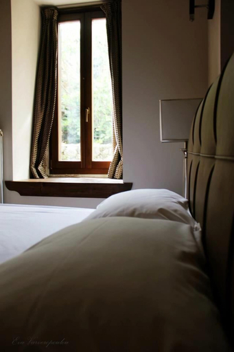 Bedroom 2, Tsarbou Guesthouse, Peloponnese