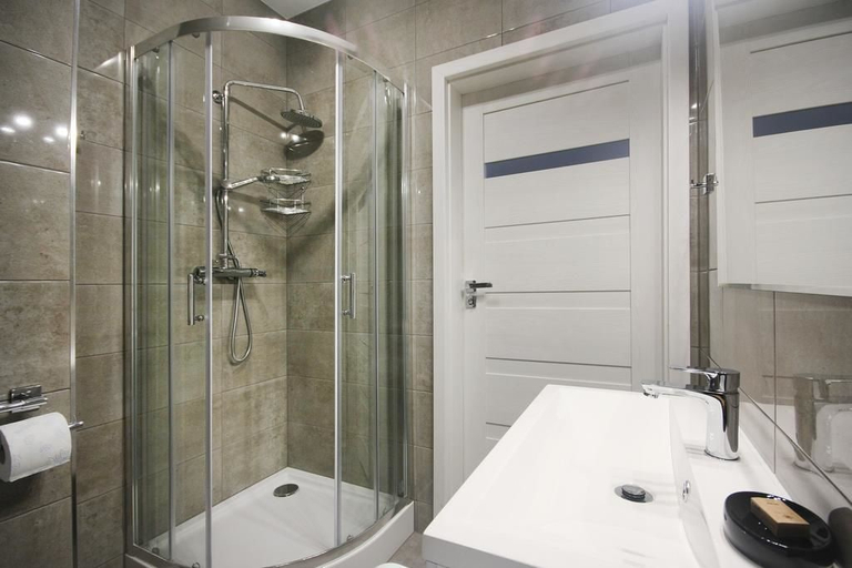 Bathroom 4, Livin Boutique Apartcomplex, Szczecin