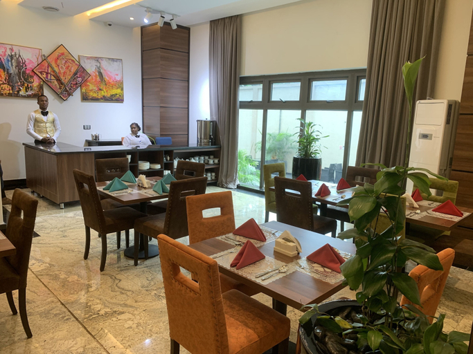 Food & Drinks, OMEDEL LUXURY, Enugu North
