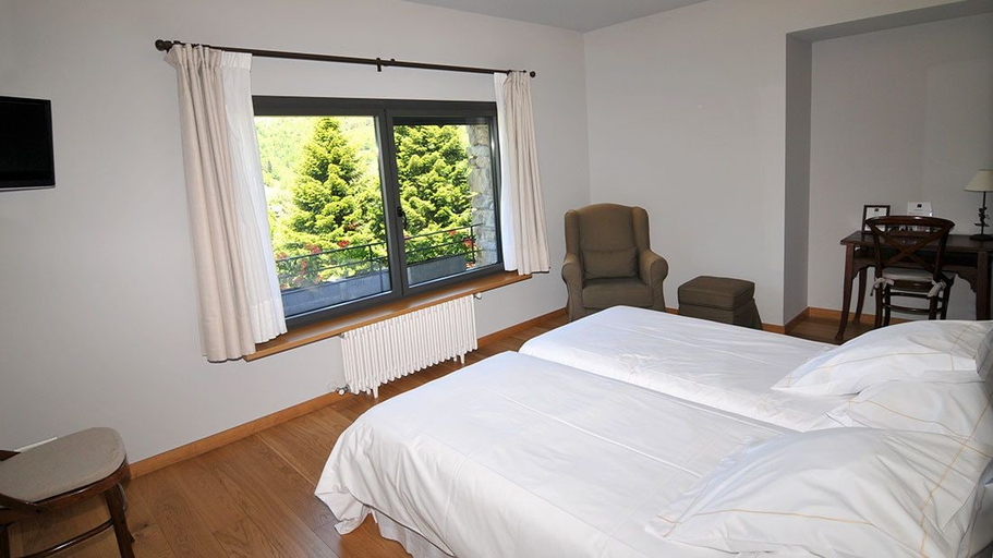 Bedroom 2, L'Hotelet del Bac, Girona