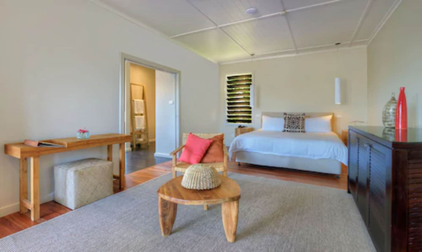Bedroom 4, Vomo Island Resort, Ba