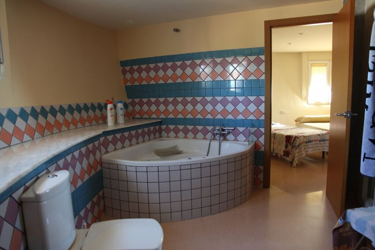 Bathroom 3, Casa Rural Esferica Casa Bola, Alicante