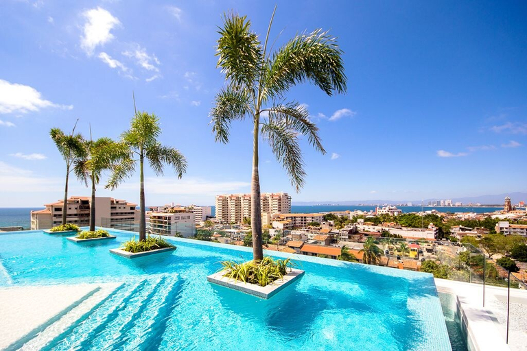 Sport & Beauty 1, 2 Bedroom Penthouse at Zenith, Puerto Vallarta