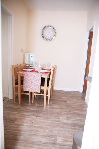 Private kitchen 5, Canning Town Cozy one Bedroom Apartment, London