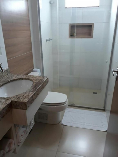 Bathroom 3, Pak Suítes Hotel, Barreiras