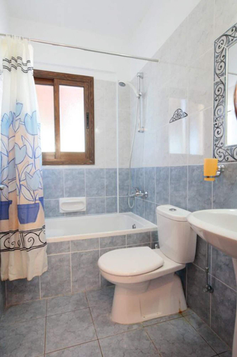 Bathroom 4, Villa Noni Large Private Pool A C Wifi - 1967