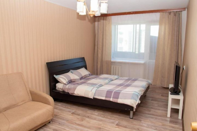 Bedroom 5, Apartment on Partizanskiy Pr. 17, Vladivostok gorsovet