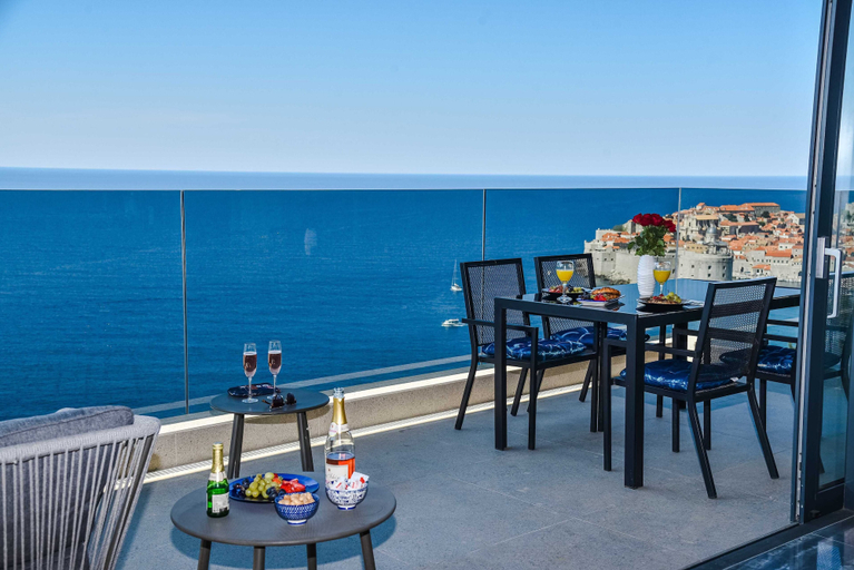 Food & Drinks 4, Apartments Fortes Fortuna, Dubrovnik