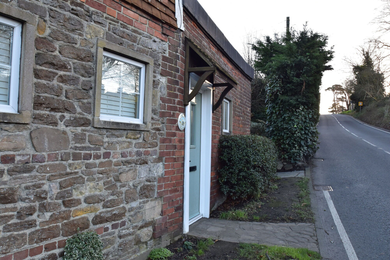 Exterior & Views 2, 4 Landgate Cottage Winchelsea, East Sussex
