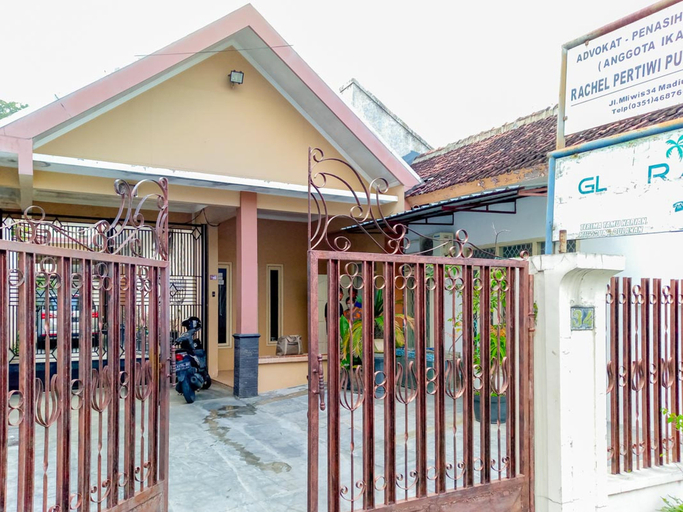 Others 4, RedDoorz Syariah near Pasar Sleko Madiun, Madiun