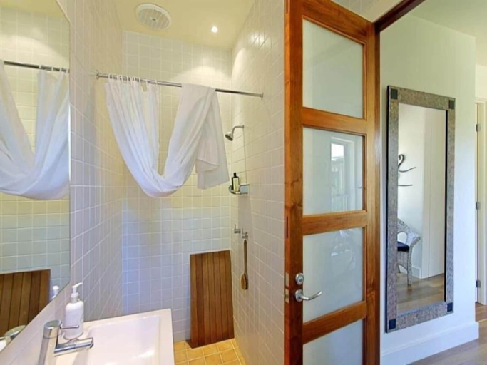Bathroom 4, Riverbend Byron Hinterland Retreat, Lismore - Pt B