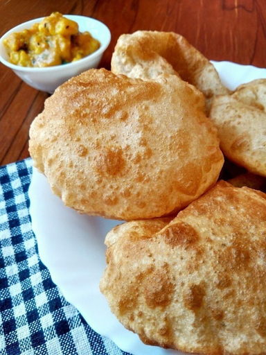 Food & Drinks 4, Bimbos Club Blusalz Collection Bhowali, Nainital