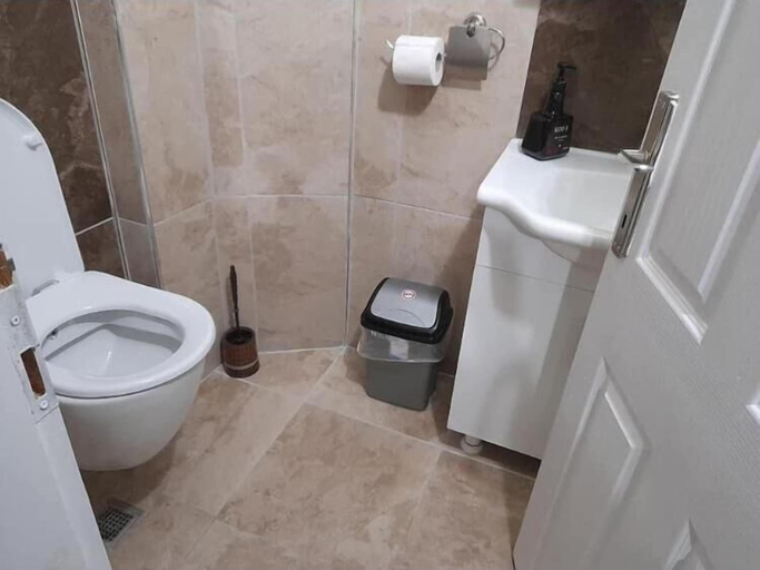 Bathroom, İlyada Pansiyon, Cide