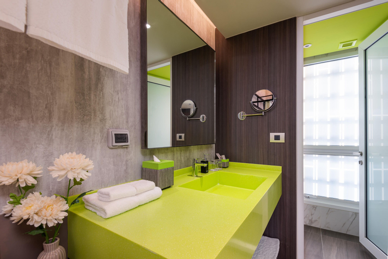 Bedroom 15