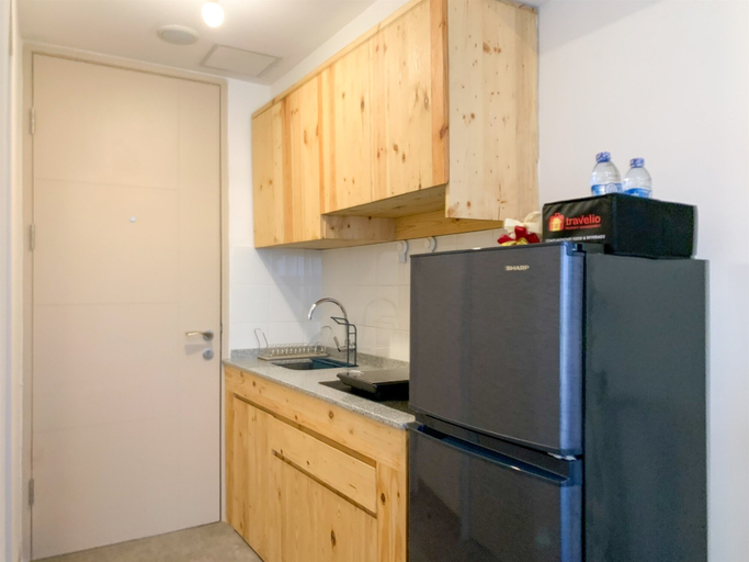 Others 2, Minimalist Studio Room at Tokyo Riverside PIK 2 Apartment By Travelio, Tangerang