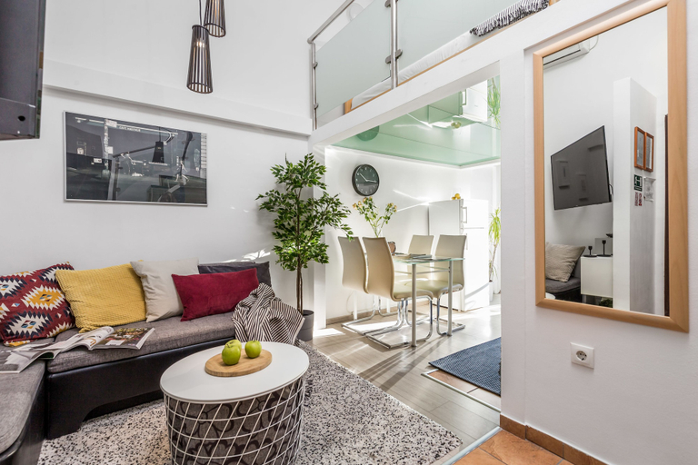 Others 5, Apartments Molo Longo, Rijeka