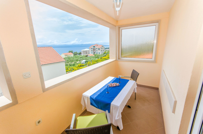 Others 5, Apartments and Room Napoli, Bol