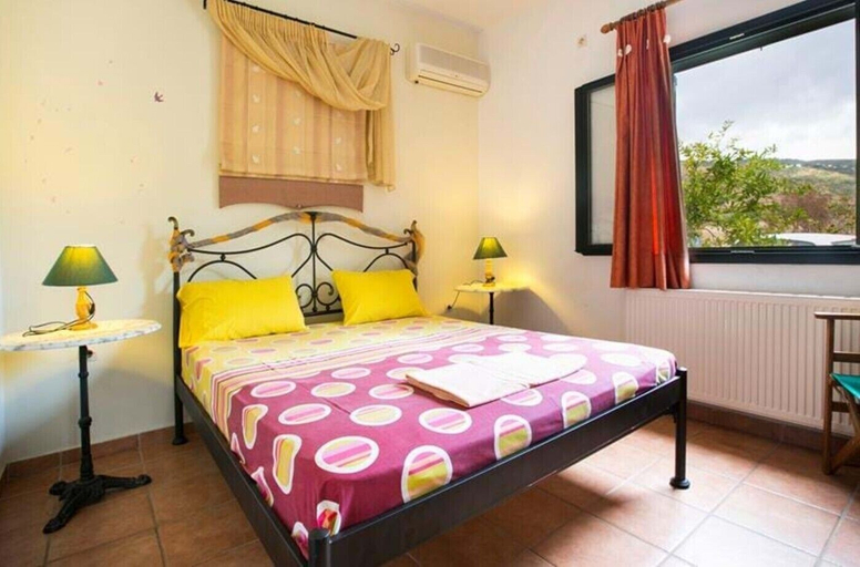 Bedroom 5, Hara Apartments, Ionian Islands