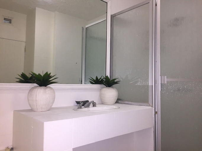 Bathroom, Laperla Lodge, eThekwini