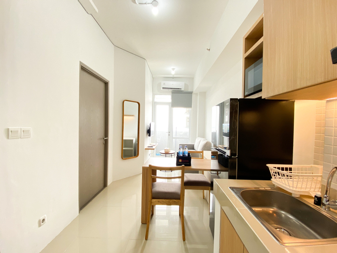 Dining Room 10