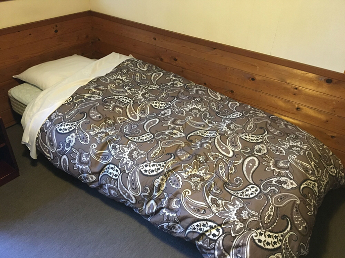 Bedroom 3, Pension Roku, Hakuba
