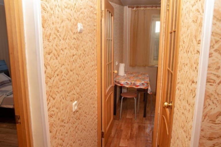 Others 3, Apartment on Partizanskiy Pr. 17, Vladivostok gorsovet