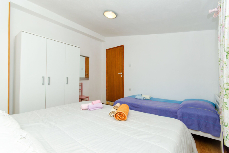 Bedroom 4, Apartment Dijana, Blato