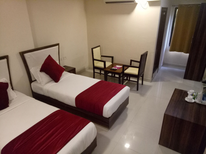 Bedroom 4, CHINMAYE INN, Bhagalpur
