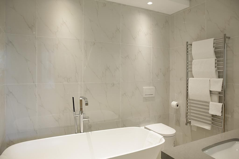 Bathroom, 401 Carradale, City of Cape Town