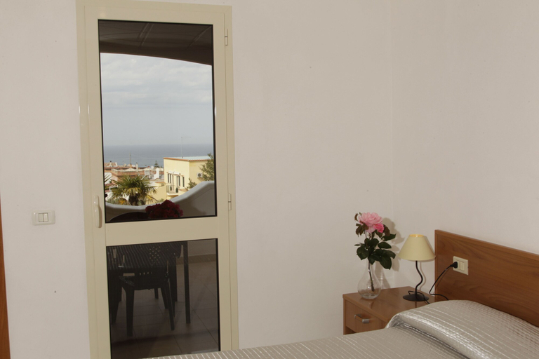 Bedroom 3, Hotel Club Bellavista, Foggia