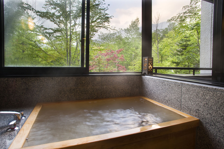 Bathroom 4, Nakaokogen Hotel Kazaguruma, Takayama