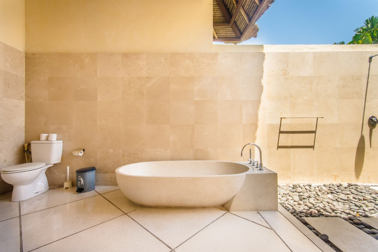 Bathroom 4, Villa Cemara, Badung
