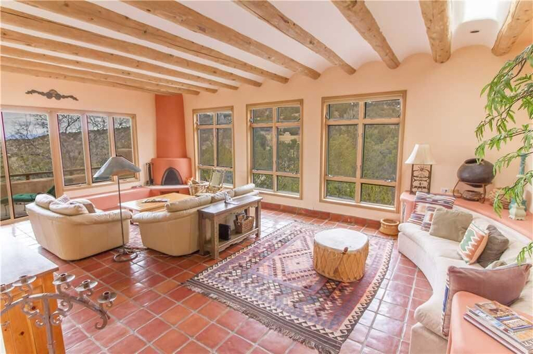 Others 1, Mitchells East Side - Three Bedroom Home, Santa Fe