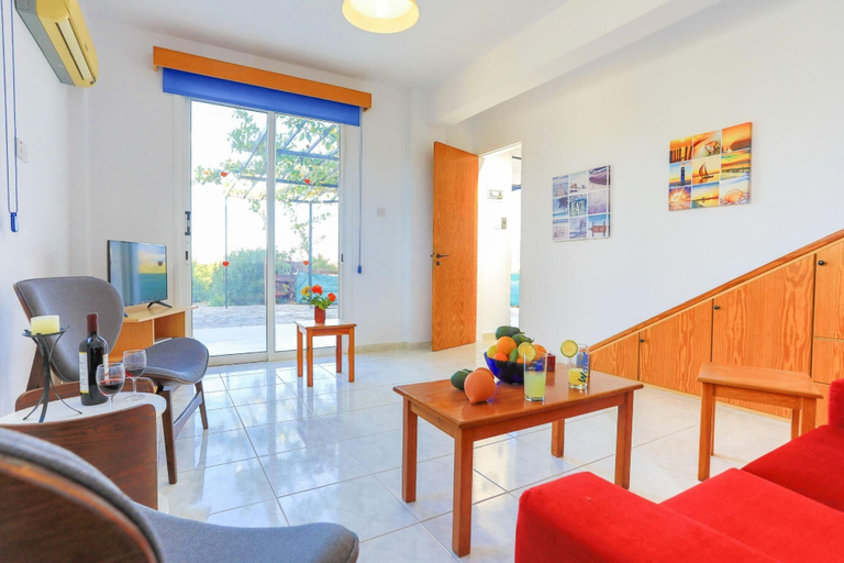 Room 3, Villa Aphrodite Finiki