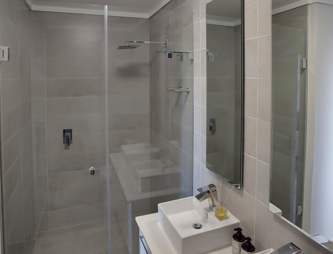 Bathroom 4, Waters Edge 521, City of Cape Town