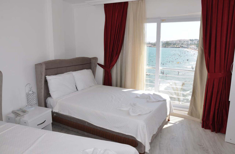 Bedroom 4, Tepe Beach Hotel, Erdemli