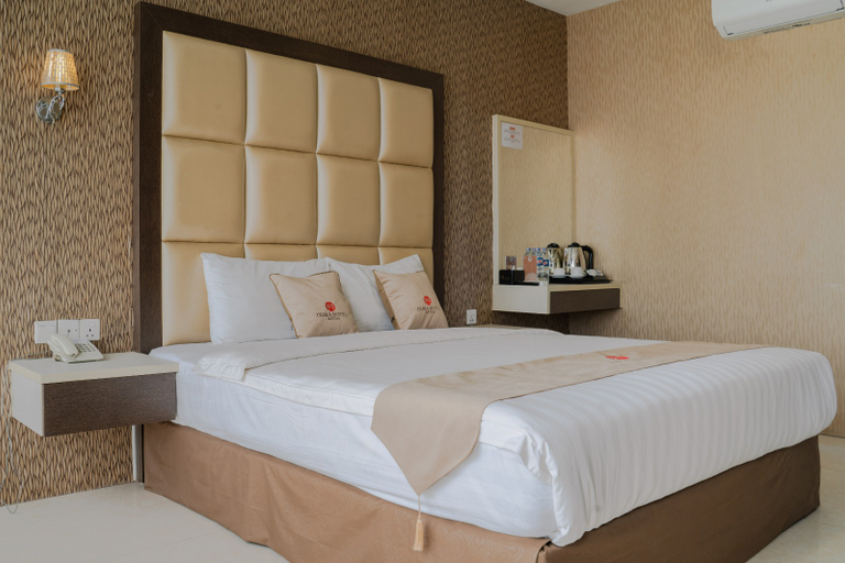 Bedroom 3, Osaka Hotel Batam, Batam
