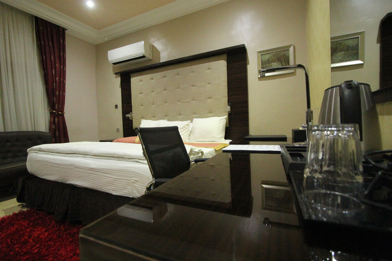 Bedroom 3, Eterno Hotels Limited, Ikpoba-Okha