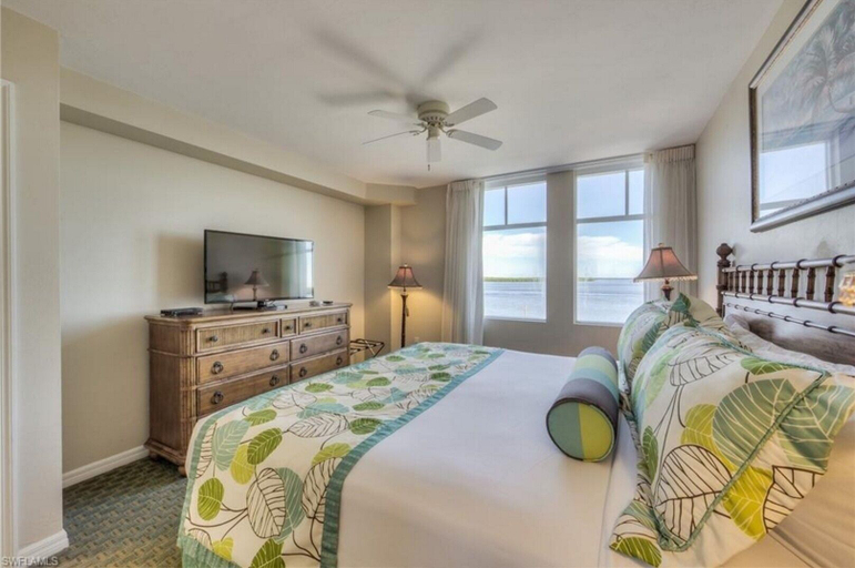 Bedroom 2, Lovers Key Resort Suite 2, Lee