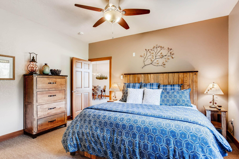 Bedroom 3, Black Canyon Inn Unit F1 Deluxe, Larimer