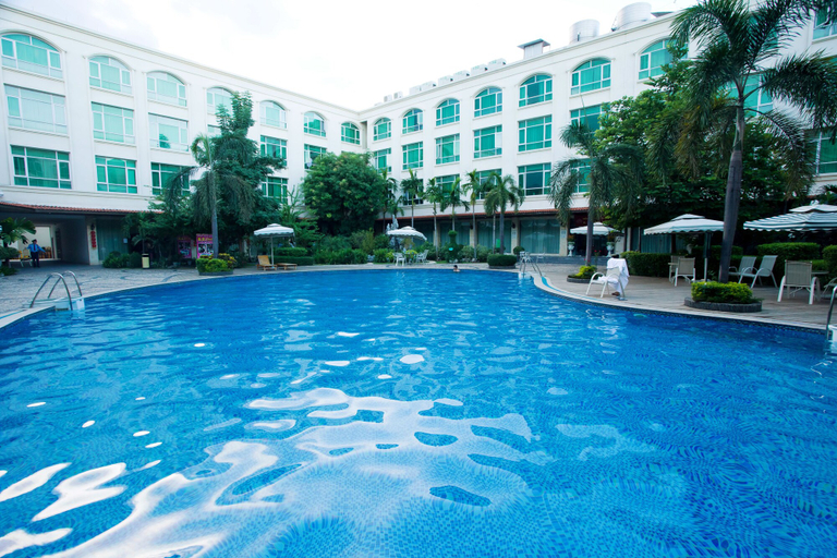 Sport & Beauty 2, San Jiang Grand Hotel, Vientiane
