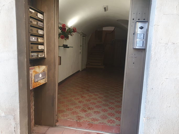 Others 5, Family Groundfloor Flat Central Lugano, Lugano