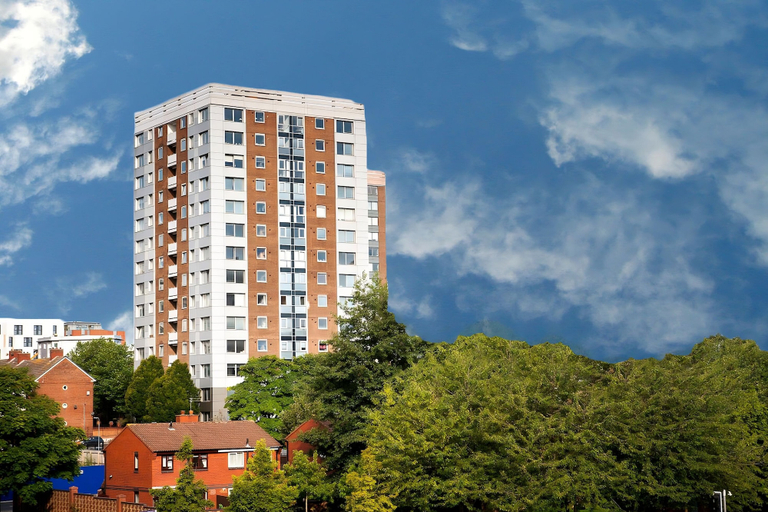Exterior & Views, 2 bedroom Central Flat with Parking, Sefton