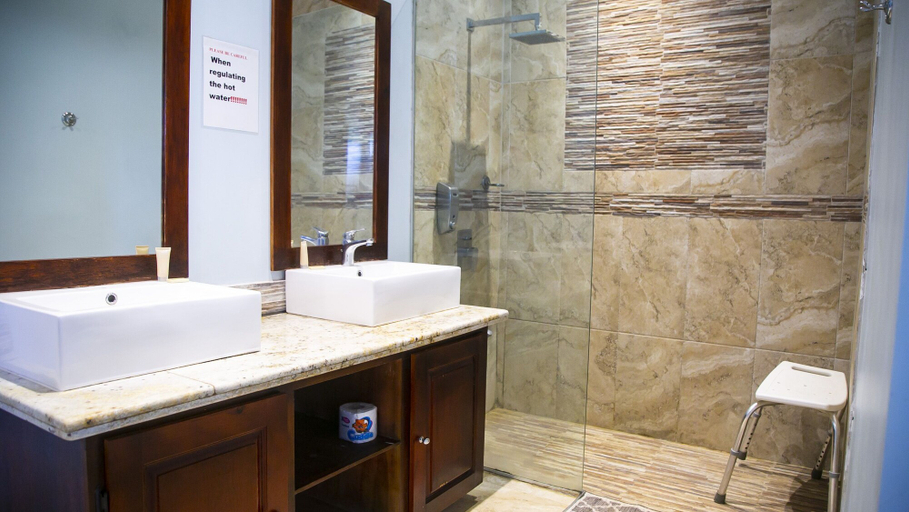 Bathroom 3, Maranatha Villa