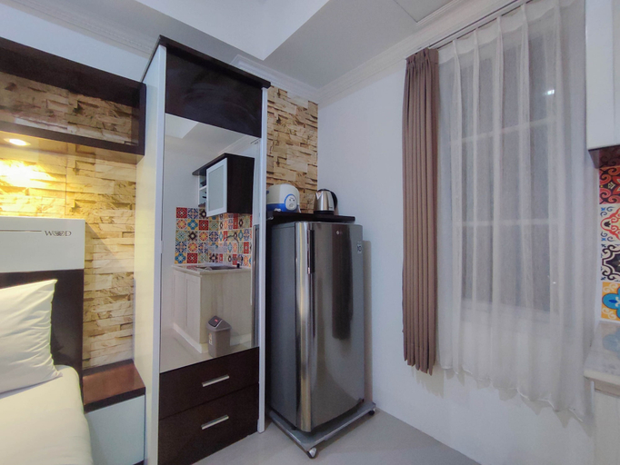 Private kitchen 4, Simple And Homey Studio Room At Paltrow Apartment, Semarang