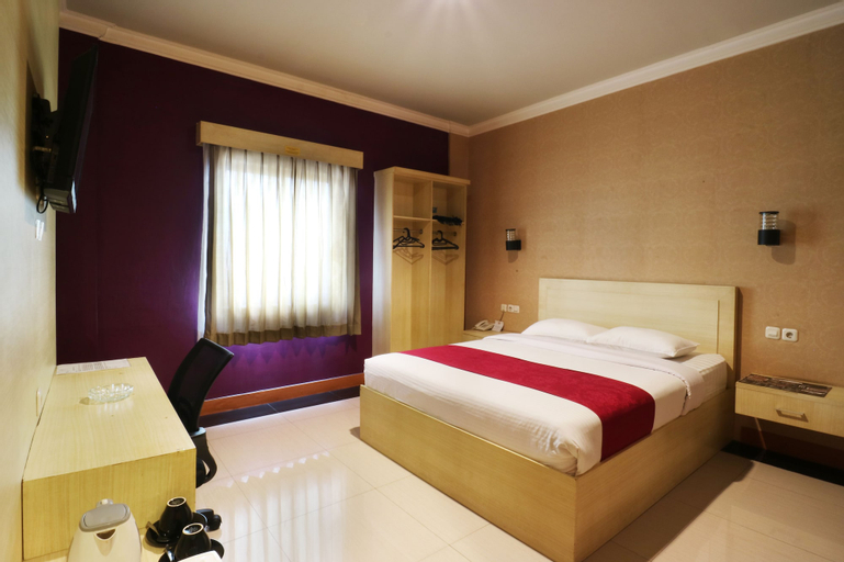 Bedroom 8