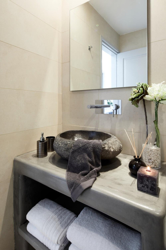 Bathroom 5, Alyvia Suites, South Aegean