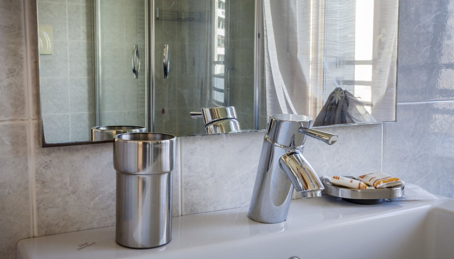 Bathroom 5, Italianway Comfort - Spadolini 6, Milano