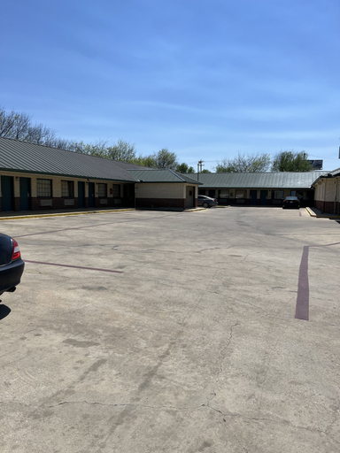 Exterior & Views 2, Country Inn Motel, Bexar