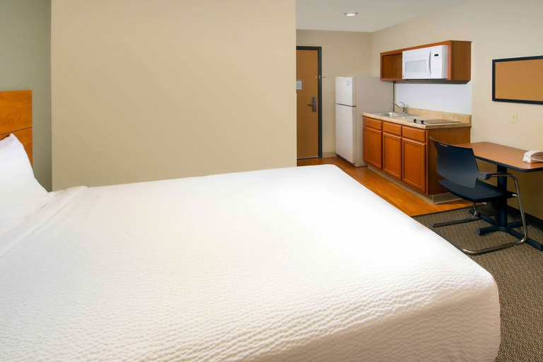 Bedroom 3, WoodSpring Suites Allentown, Lehigh